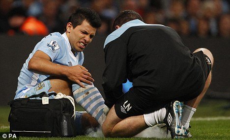 Man City quyết giữ bằng được Aguero