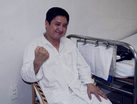 Chí Trung bị tai nạn, gãy 5 xương sườn