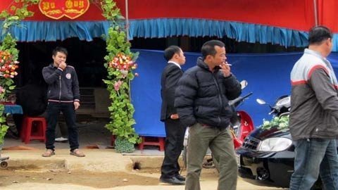 Sợ đêm tân hôn, cô dâu bỏ trốn trong ngày cưới