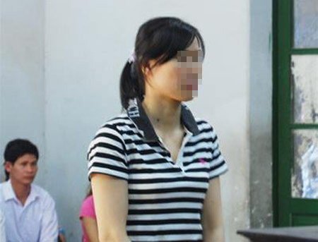 Cuộc đời cựu người mẫu kể phía sau song sắt