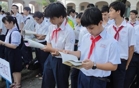 Đua tới trường chuyên
