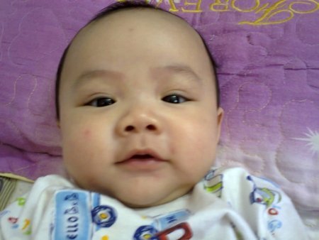 Hình ảnh bụ bẫm của 'bé 2 ngày tuổi bị bắt cóc'