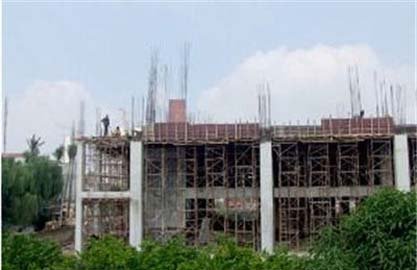 Dự án bất động sản: Bán tháo cũng không dễ!