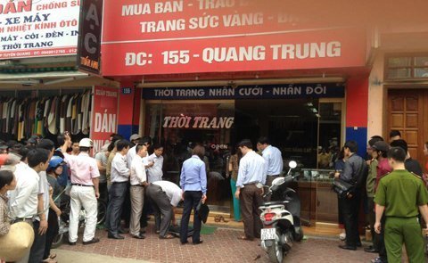 Cướp tiệm vàng giữa ban ngày ở Tuyên Quang