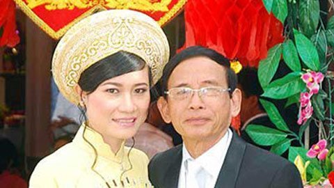 Tiết lộ về những bà vợ của lão đại gia Lê Ân