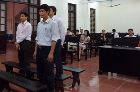 Kĩ sư Lê Văn Tạch thua kiện