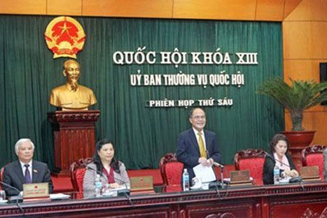 Dự trữ quốc gia bằng tiền hay hàng hóa?