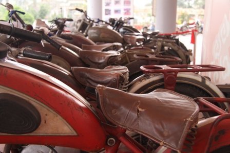 Độc: Dàn xe máy cổ đầu tiên của Việt Nam