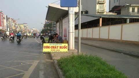 Nông dân bán rong đặc sản giữa Thủ đô