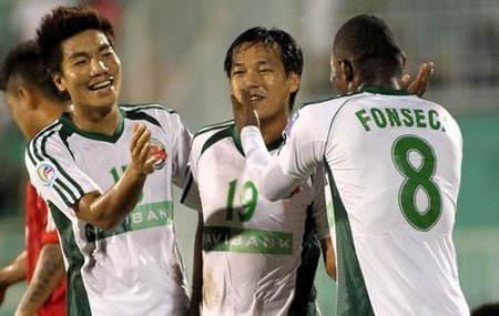 Bóng đá Sài thành: Xưng vương với ai?