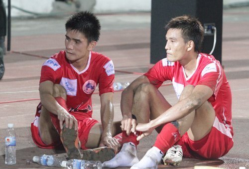 Vòng 14 V-League: Cái giá phải trả