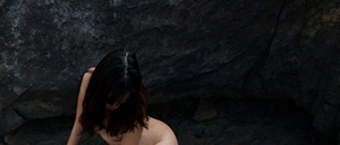 Tâm sự của cô gái từng làm mẫu nude cho Thái Phiên