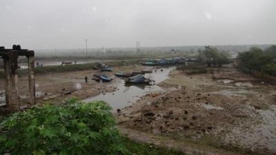 Khống chế hạn mức giao đất làm khó nông dân