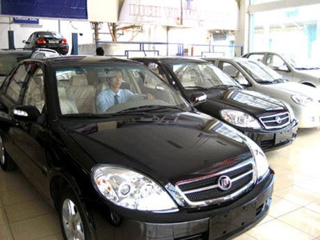 Ế ẩm: Dân buôn ôtô cũ lỗ nặng