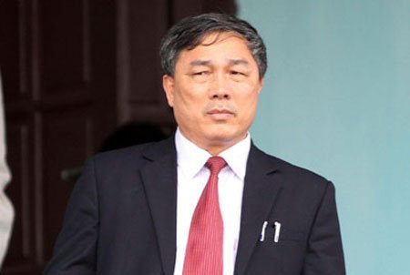 Bầu Đệ không ngán Quốc Vượng thuê luật sư