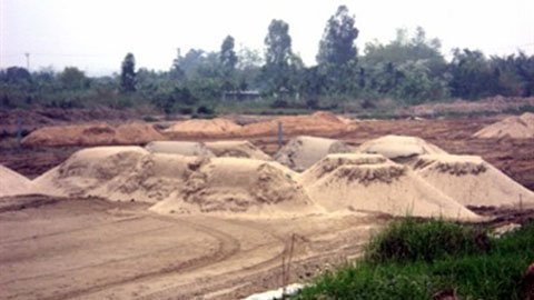 Có chuyện tráo cát rút chênh lệch giá?