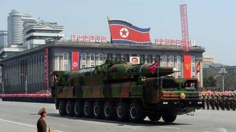 Mỹ tố Trung Quốc giúp Triều Tiên làm tên lửa