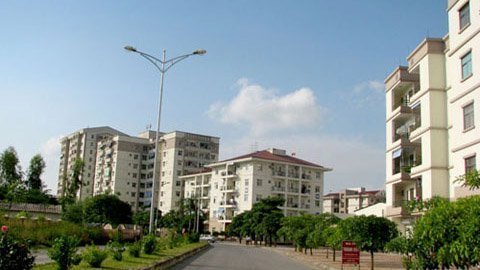 “Bây giờ có tiền cũng không bỏ vào bất động sản”