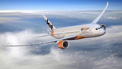Phi công Jetstar quên hạ cánh vì mải nhắn tin
