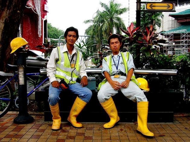 Lương tối thiểu làm đau đầu chính phủ châu Á