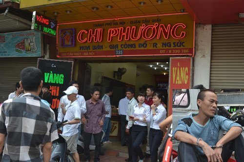 Hà Nội: Trộm vàng táo tợn trên phố