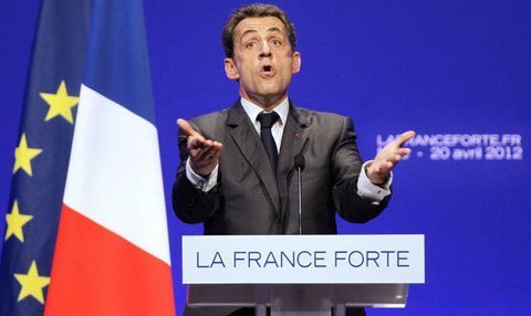 Sarkozy chìm, Hollande nổi, cử tri lo lắng