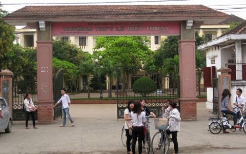 Tắm sông, 3 học sinh chết đuối thương tâm