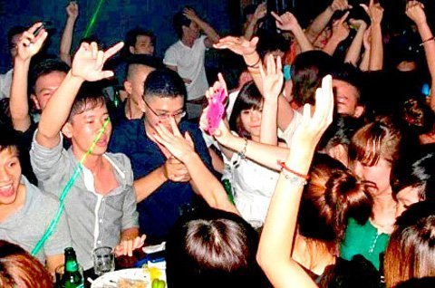 “Bar” về làng quê