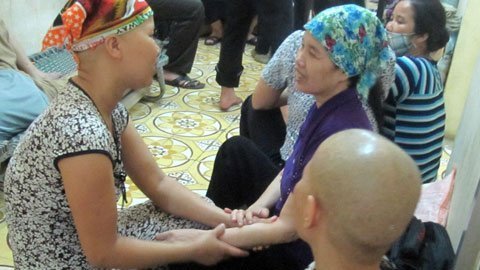 Nghị lực của người phụ nữ tuổi 40 chữa ung thư