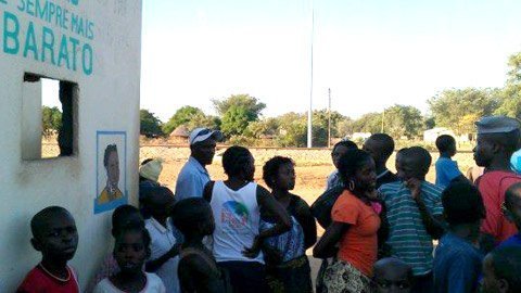 Hoài niệm thời xếp hàng chờ... gọi điện