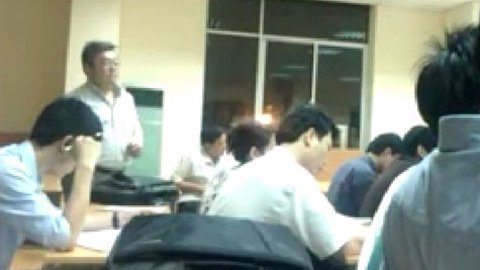 Cấp trên của học viên cãi thầy lên tiếng