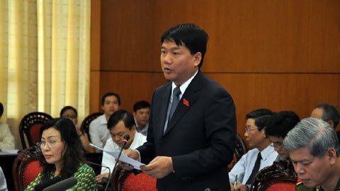 Hỏi bộ trưởng có cách nào bớt thu tiền dân