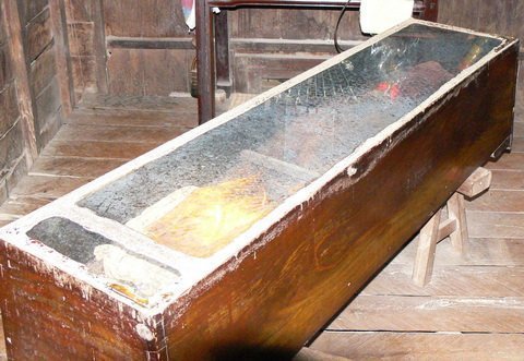 Xác chết trong nhà 44 năm: Hoang đường?