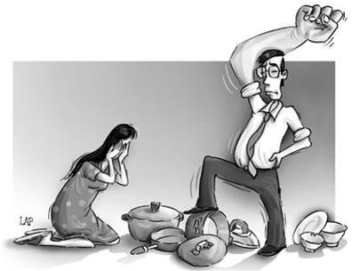 Người phụ nữ 25 năm bị gia đình chồng bạo hành