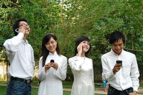 Thoải mái “tám’ với AloPlus của VinaPhone