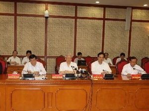 Bộ Chính trị họp bàn kinh tế - xã hội