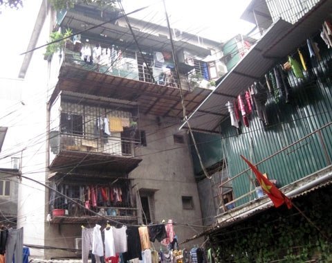 “Yêu” như cướp giật trong chuồng cọp 10m2