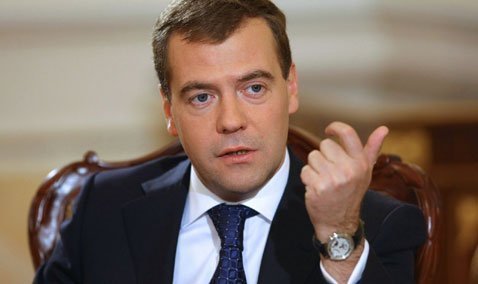 Nếu là thủ tướng, Medvedev sẽ làm gì?