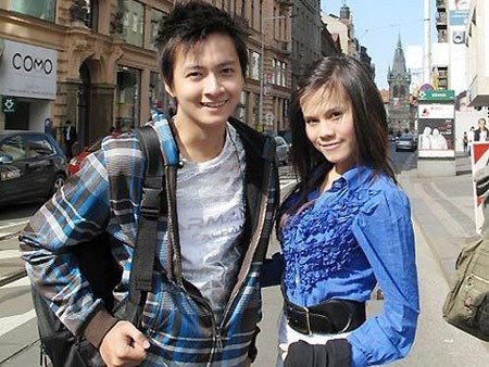 Mẹ Ngô Kiến Huy khuyên con bỏ nghề ca sỹ