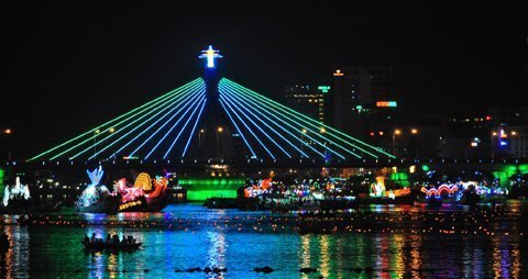 “Đại tiệc” sắc màu bên bờ Hàn Giang