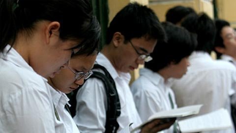 Hiệu trưởng tham ô, vỡ mộng kinh doanh giáo dục