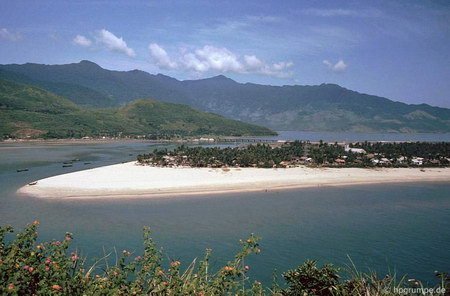 Khám phá những bãi biển tuyệt đẹp của VN