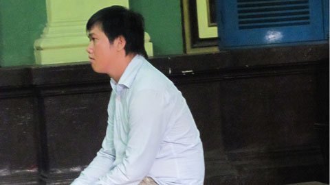 Con rể đập khóa, cuỗm tiền tỷ của mẹ vợ