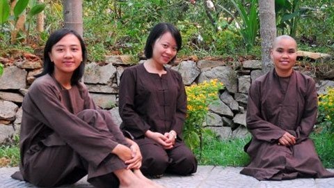 Sống chậm lại, yêu thương nhiều hơn