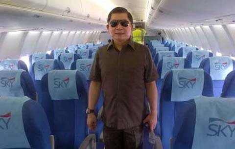 Từ chối lên máy bay, cựu bộ trưởng Indonesia thoát chết