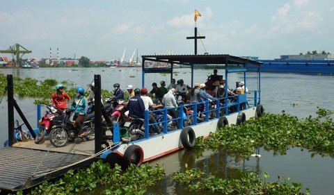 Đi đò để tránh kẹt xe