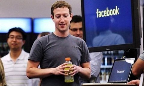 Facebook mất điểm trước đợt IPO 