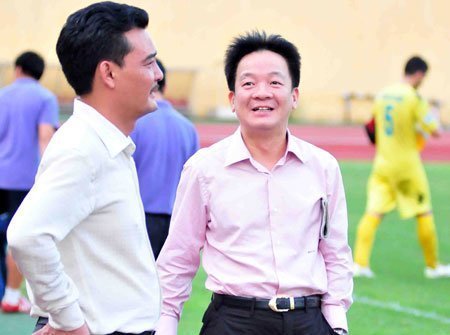 V-League: Ai đấu được nhà bầu Hiển?