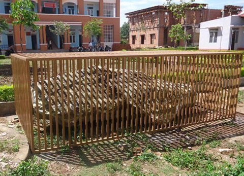 Vụ 'cưỡng chế' 3 cục đá: huyện làm sai thẩm quyền?