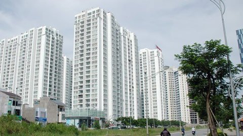 Đua nhau phá giá BĐS: 'Sống chết mặc bay'